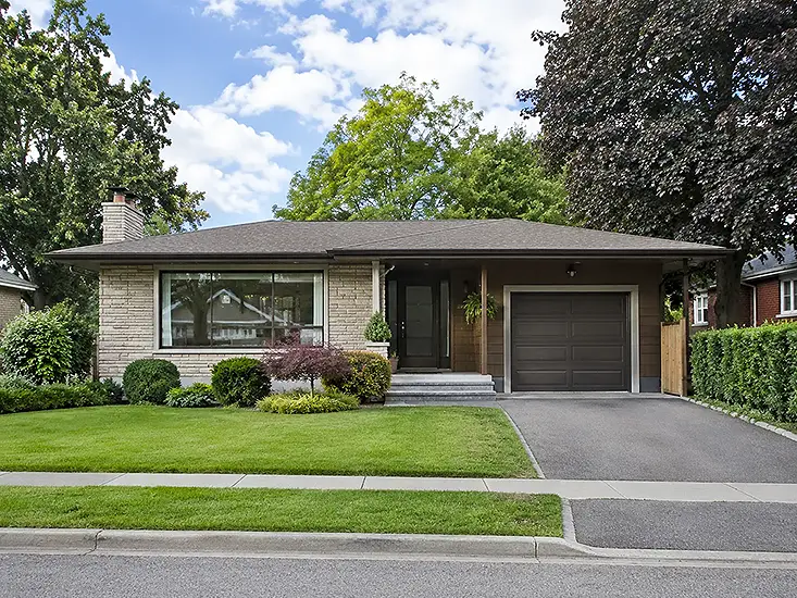 We buy houses in St. Catharines without repairs or repeated showings